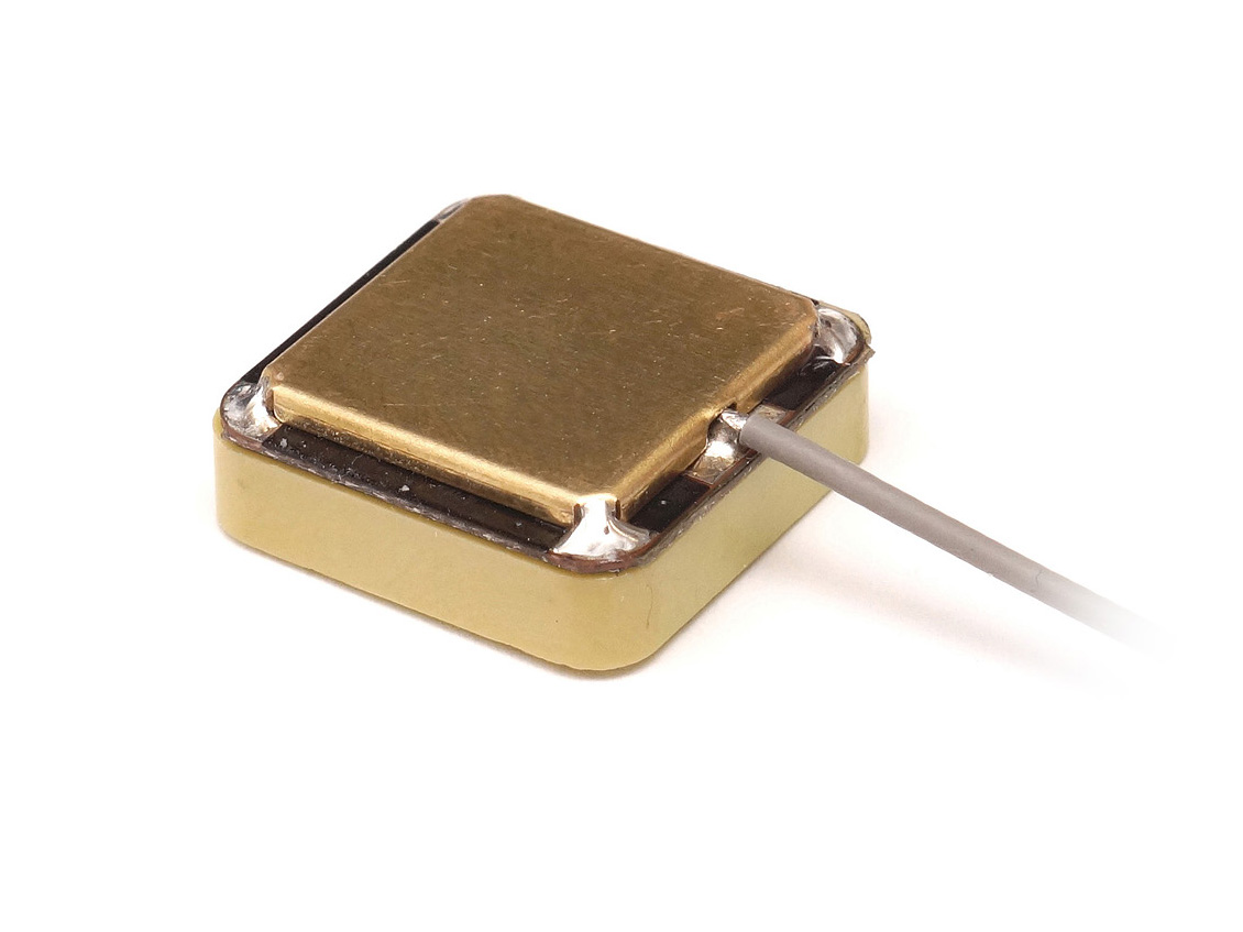 solsta-2j-gnss-18mm-keramik-aktiv-antenne-28db image 2