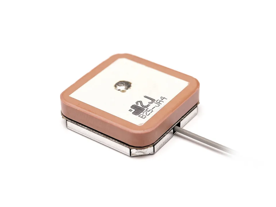 solsta-2j-gnss-keramik-aktivantenne-gps-glonass-galileo image 1