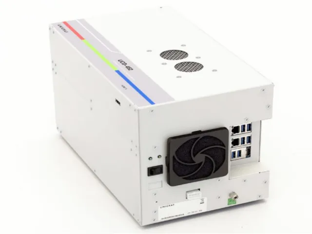 solsta-unigraf-ucd-452-hdmi-2-1-dolby-vision-10k-generator image 1